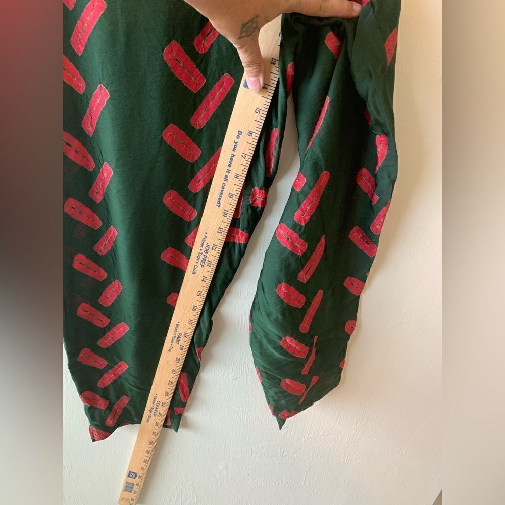 NORBLACK NORWHITE Green & Red Graphic Print Silk Tapered Pants Size S - Picture 5 of 8